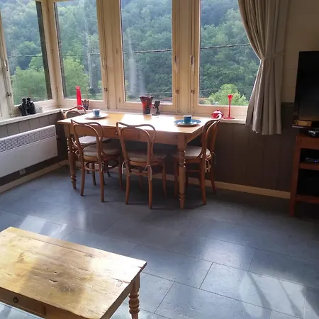 Le Silence De Frahan Ferienhaus